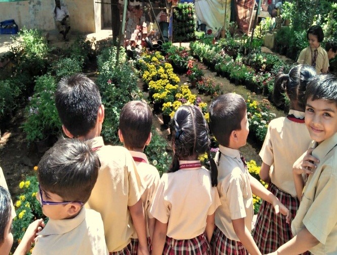 Field trip – Visit to Flower Nursery